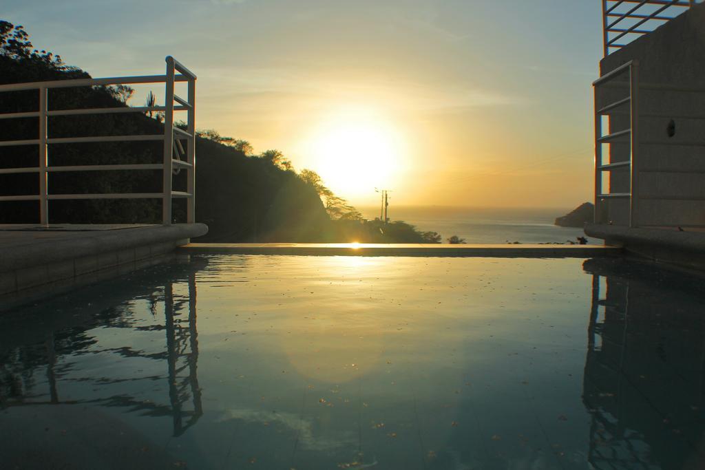 Suitehouse Taganga Exterior photo