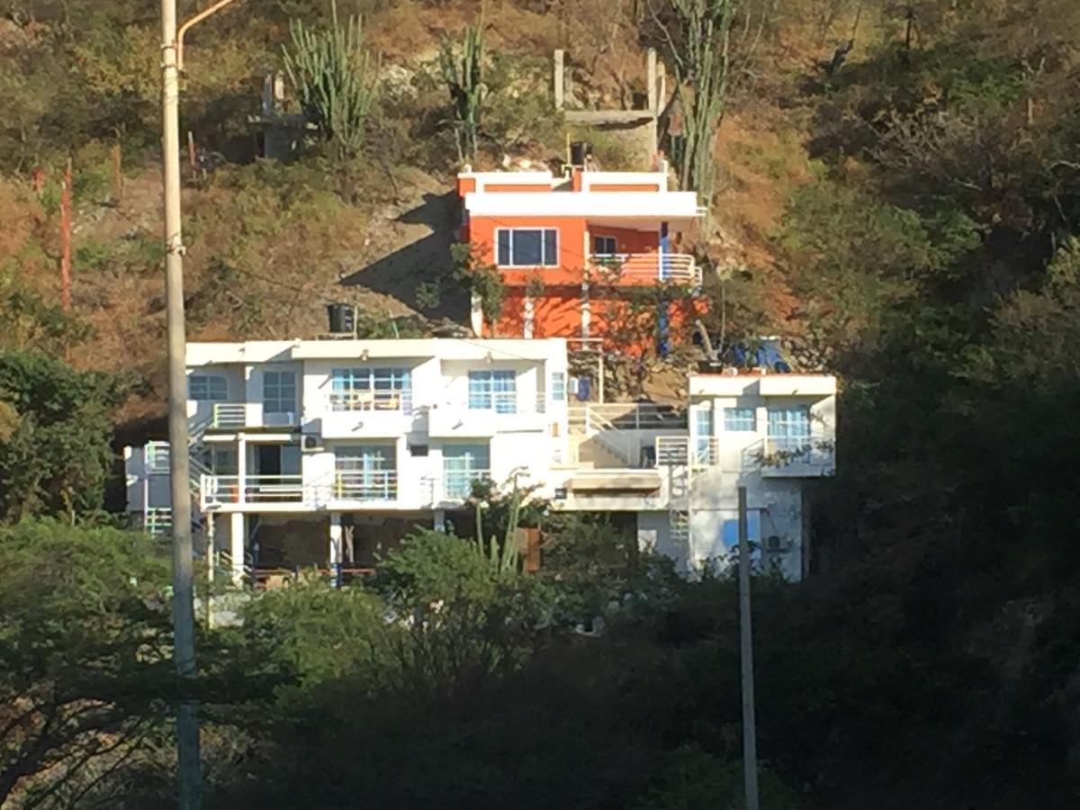 Suitehouse Taganga Exterior photo
