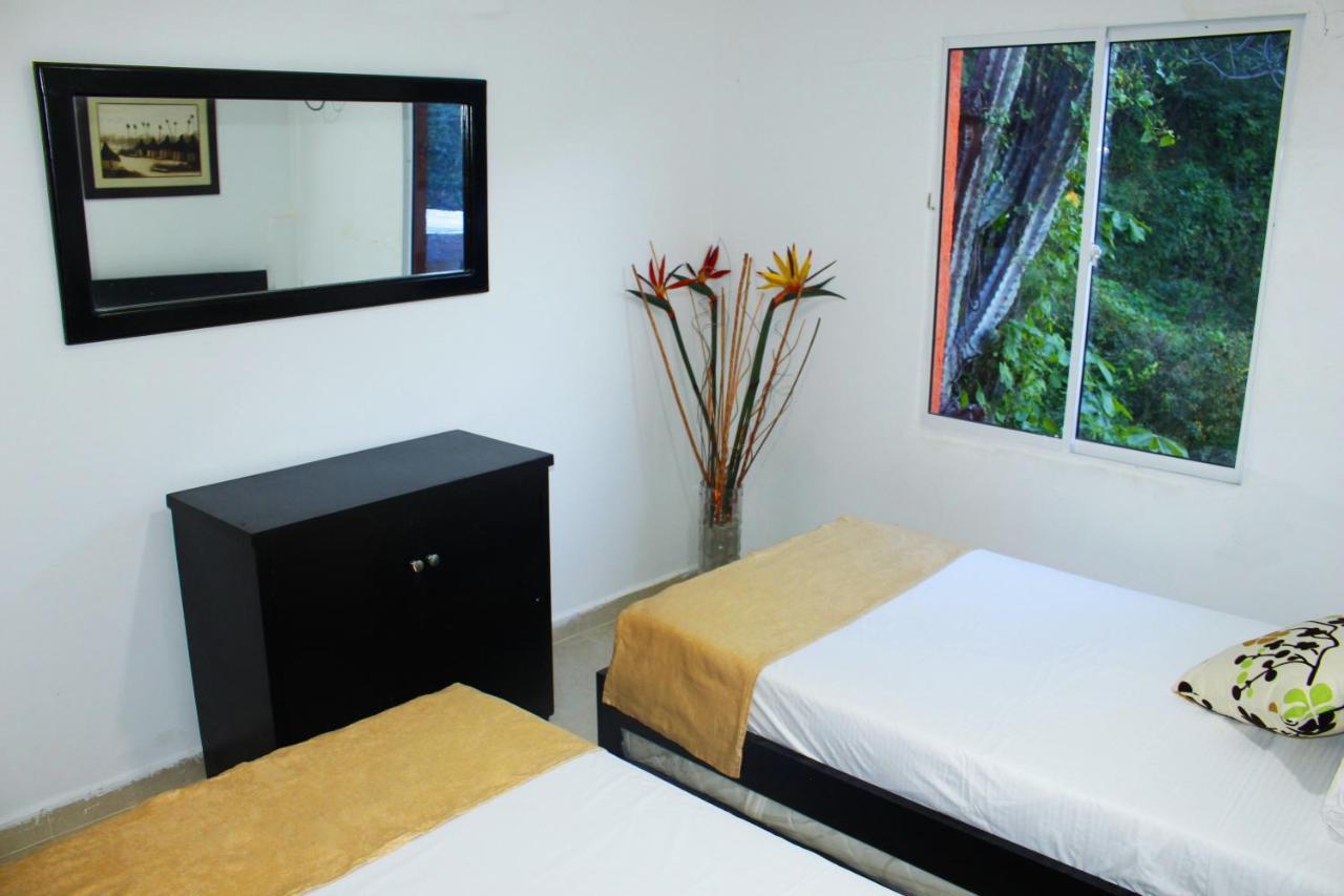 Suitehouse Taganga Room photo